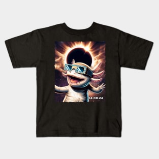 Solar Eclipse Axolotl Adventure: Chic Tee with Enigmatic Aquatic Creatures Kids T-Shirt